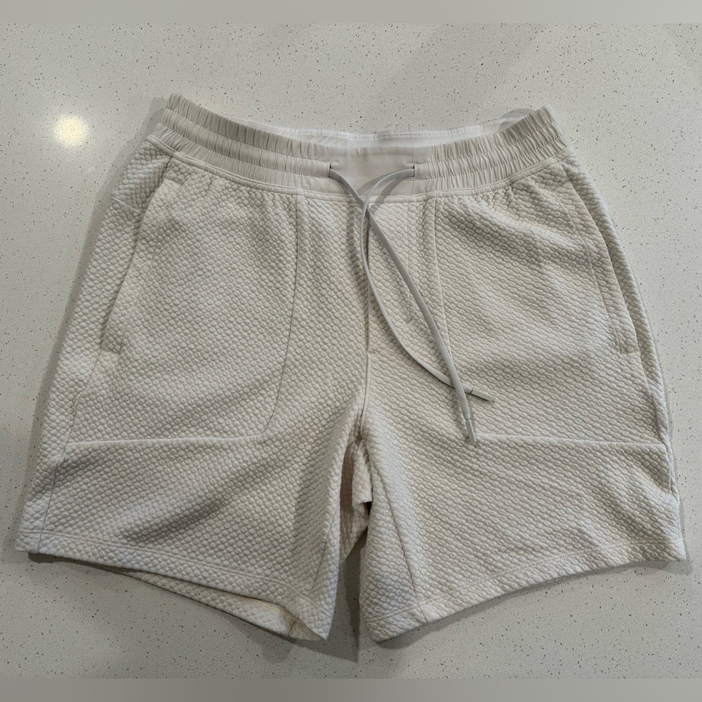 Lululemon Men’s At Ease Shorts
